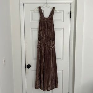 natural life, dakota overalls, velvet, great condition